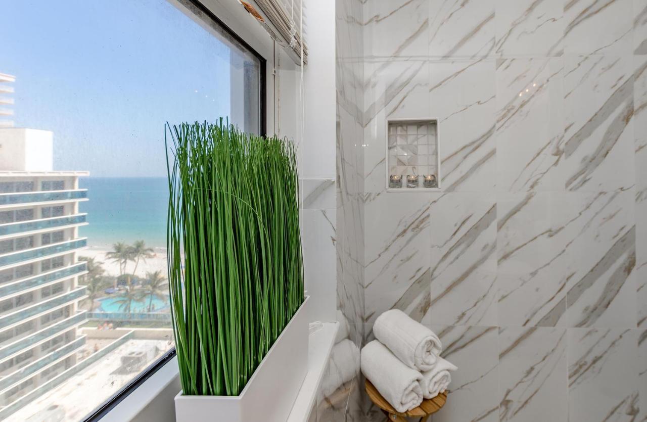 Ocean Beach Condo 3Br On The Sand 911 فورت لودرديل المظهر الخارجي الصورة